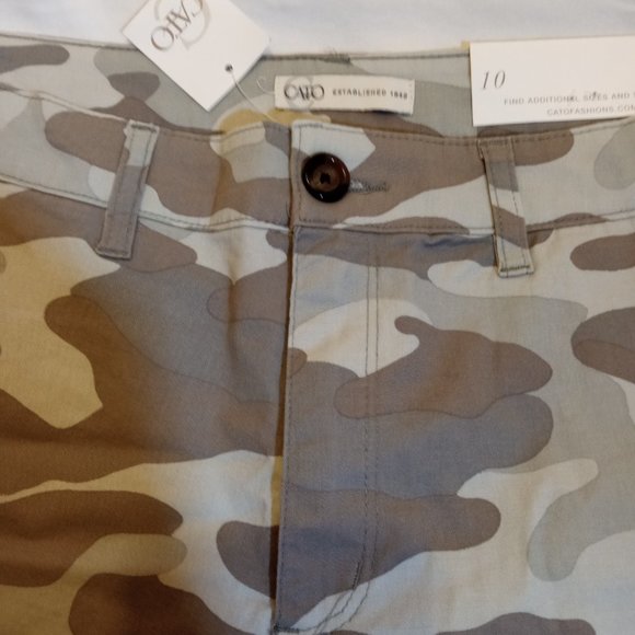 NWT Cato Camo Mid-Rise Straight Pants 10 - Picture 9 of 13